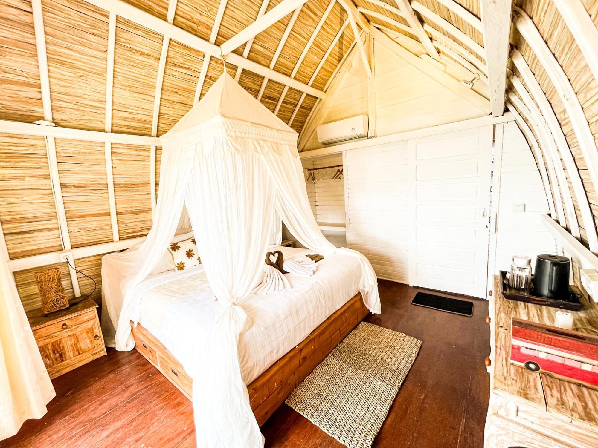 Villa The Edge Lembongan Extérieur photo